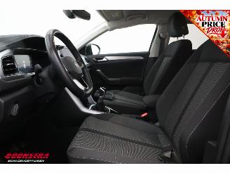Volkswagen T-Roc 1.0 TSI Life Virtual ACC Apple/Android Camera 24.136 km! picture 13