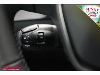 Peugeot 208 1.2 PureTech 100 Allure Navi Clima Cruise PDC picture 22