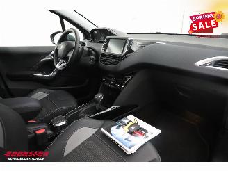 Peugeot 2008 1.2 PureTech Aut. Allure Pano Navi Clima Cruise Camera PDC 26.860 km! picture 12