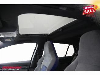 Volkswagen Golf 2.0 TSI R 4Motion Pano LED ACC Apple/Android Camera LRHZ SHZ picture 20