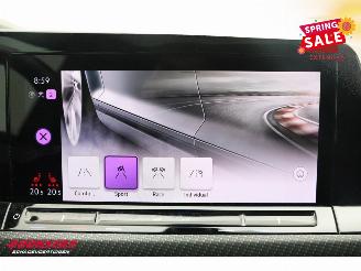 Volkswagen Golf 2.0 TSI R 4Motion Pano LED ACC Apple/Android Camera LRHZ SHZ picture 28