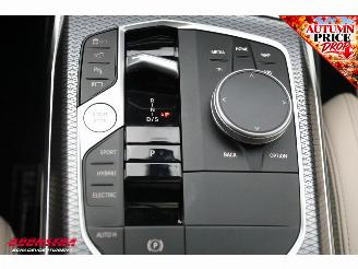 BMW 3-serie Touring 330e M-Sport Pano HUD LED ACC H/K Memory 360° AHK SHZ picture 37