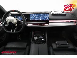 BMW i5 M60 xDrive 84 kWh Pano LED ACC B&W 360° Camera picture 18