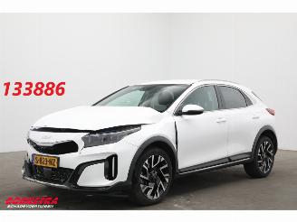 krockskadad bil auto Kia Xceed 1.5 T-GDi DynamicLine LED ACC Apple/Android Camera 2023/3