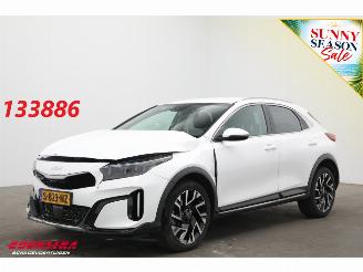 Schadeauto Kia Xceed 1.5 T-GDi DynamicLine LED ACC Apple/Android Camera 2023/3