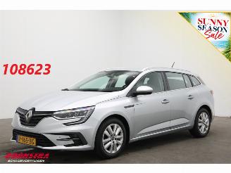 Tweedehands auto Renault Mégane Estate 1.5 Blue dCi Zen LED Navi Clima Cruise Camera SHZ PDC AHK 2021/3