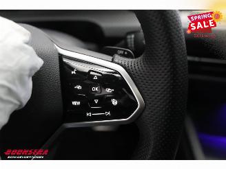Volkswagen Golf 1.5 eTSI DSG R-Line Pano LED ACC LRHZ SHZ PDC picture 24