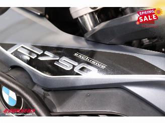 BMW  F 750 GS Exclusive Dynamic ESA Cruise Heizgriffe picture 24