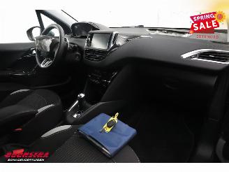 Peugeot 208 1.2 PT Aut. Style Pack Navi Clima Cruise PDC 58.047 km! picture 15