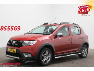 skadebil auto Dacia Sandero 1.5 dCi S&S Stepway Navi Airco Cruise PDC AHK 2018/4