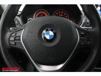 BMW 3-serie Touring 320i Aut. Luxury BiXenon Navi Clima Cruise SHZ PDC picture 18
