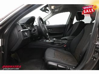 BMW 3-serie Touring 320i Aut. Luxury BiXenon Navi Clima Cruise SHZ PDC picture 15