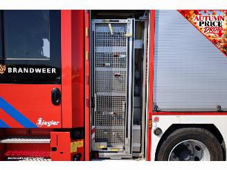 Mercedes Atego 1527 Ziegler Komplett Feuerwehr 16.684 km! Euro 6 picture 19
