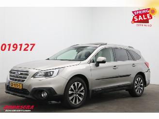 Damaged car Subaru Outback 2.5i Aut. Premium 4X4 Schuifdak Leder ACC Camera SHZ AHK 2015/6