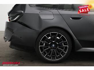 BMW M5 Touring Pano HUD B&W 360° ACC picture 7