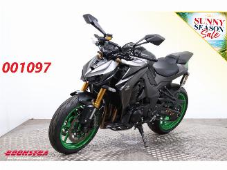 krockskadad bil motor Kawasaki  Z1100 ABS LED Arrow Cruise 986 km!! 2026/3