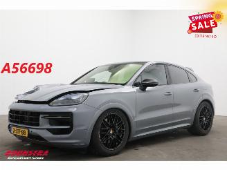 Schadeauto Porsche Cayenne 3.0 E-Hybrid Pano Sport Chrono PDLS+ PASM Bose 360° 2023/10