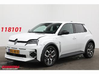 krockskadad bil auto Renault 5 comfort range Techno 52 kWh LED ACC Apple/Android Camera 225 km!! 2026/3