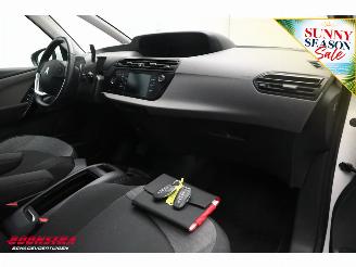 Citroën C4-picasso 1.2 PureTech Live Pano Navi Clima Cruise Camera PDC AHK 76.519 km! picture 15