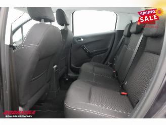 Peugeot 208 1.6 BlueHDi Allure Navi Clima Cruise PDC picture 12