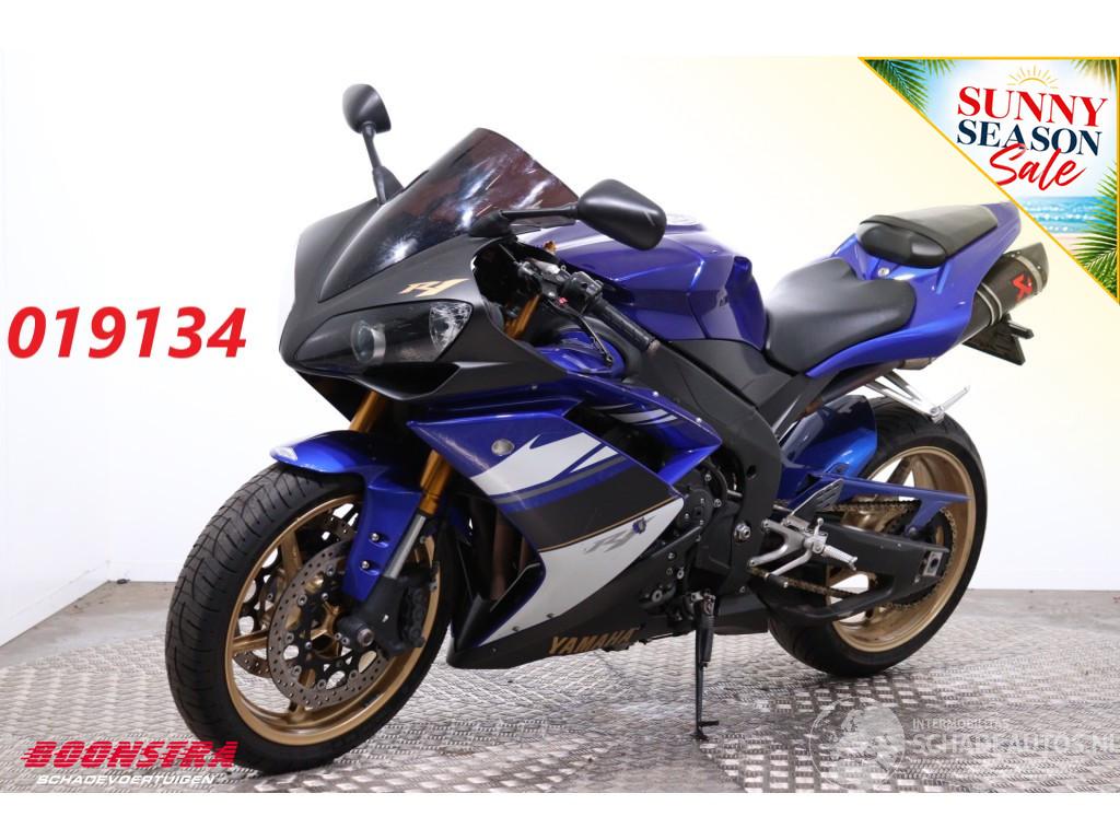 Yamaha YZF-R1 Akrapovic