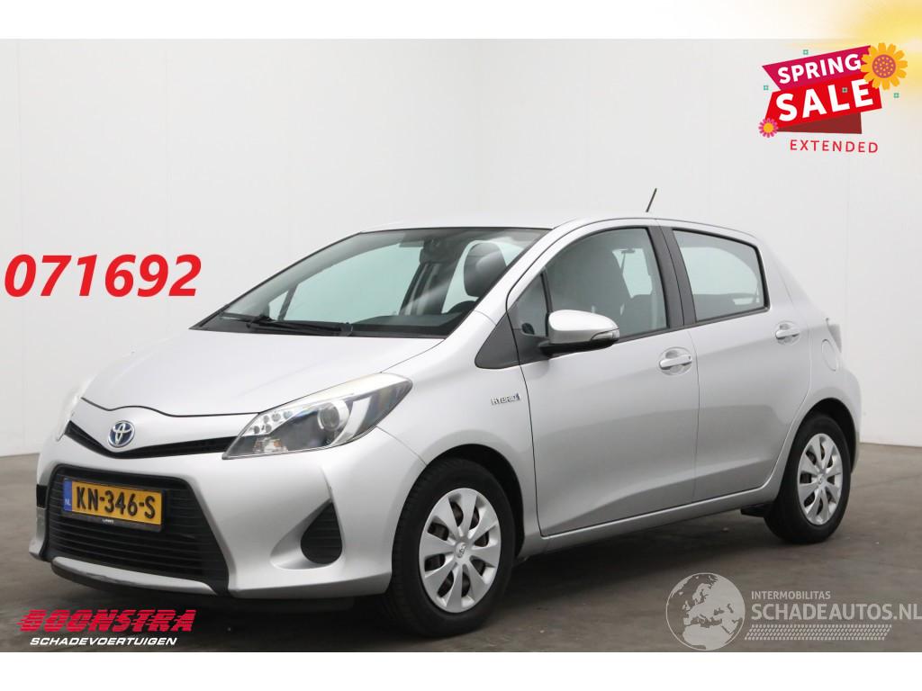 Toyota Yaris 1.5 Full Hybrid Aut. Aspiration Clima Cruise Camera