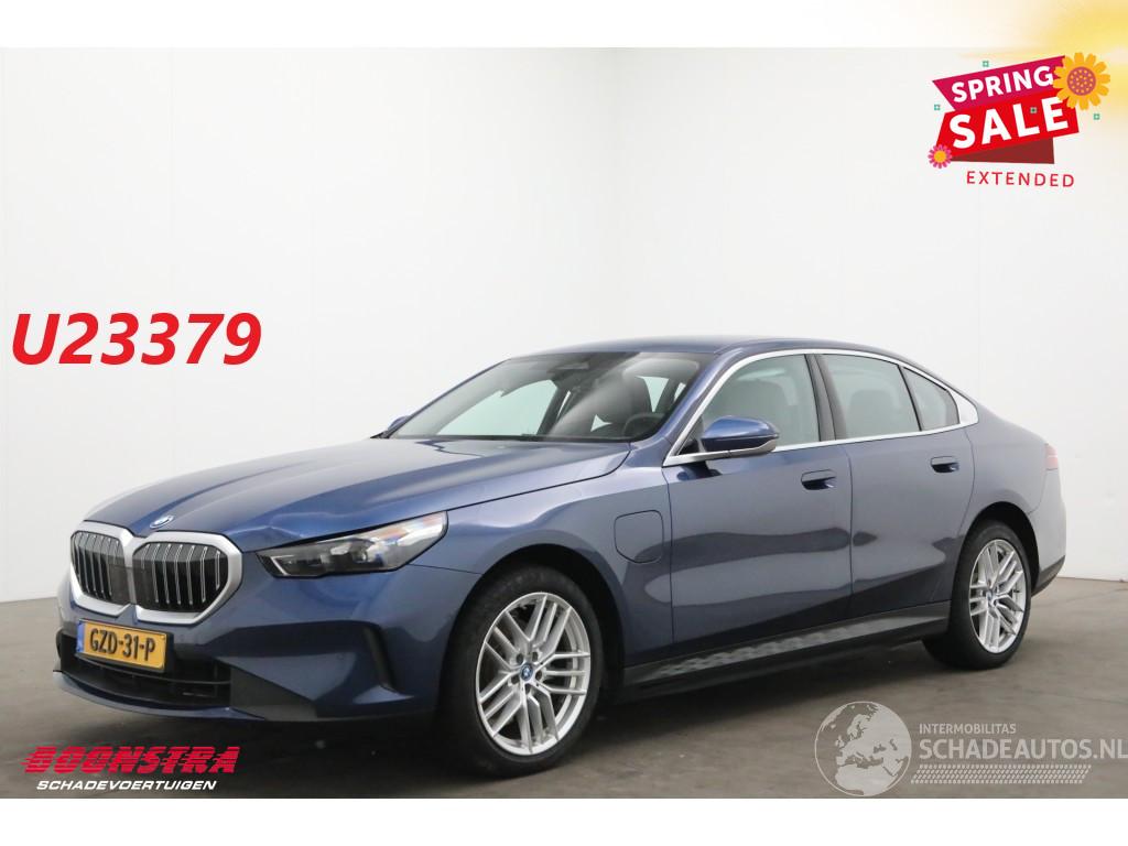 BMW 5-serie 530e LED ACC Leder Memory Ventilatie Camera SHZ