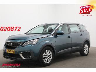 Damaged car Peugeot 5008 1.2 PureTech Active Navi Clima Cruise Camera PDC AHK 2017/6