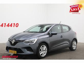 skadebil auto Renault Clio 1.0 TCe Zen LED Apple/Android Navi Airco Cruise PDC 89.402 km! 2021/11