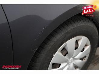 Toyota Yaris 1.0 VVT-i Aspiration Airco Camera AHK 67.935 km! picture 14