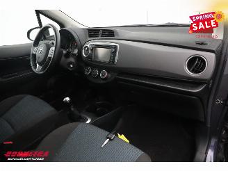 Toyota Yaris 1.0 VVT-i Aspiration Airco Camera AHK 67.935 km! picture 15