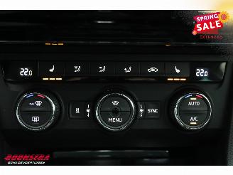 Skoda Superb Combi 1.8 TSI DSG Laurin & Klement LED ACC Memory Canton Camera SHZ picture 29