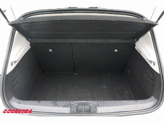 Renault Clio 1.0 TCe 90 Equilibre Navi Airco Cruise picture 25