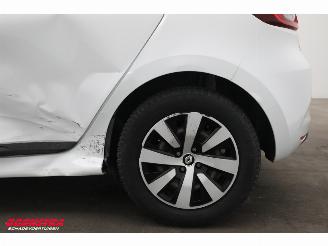 Renault Clio 1.0 TCe 90 Equilibre Navi Airco Cruise picture 9