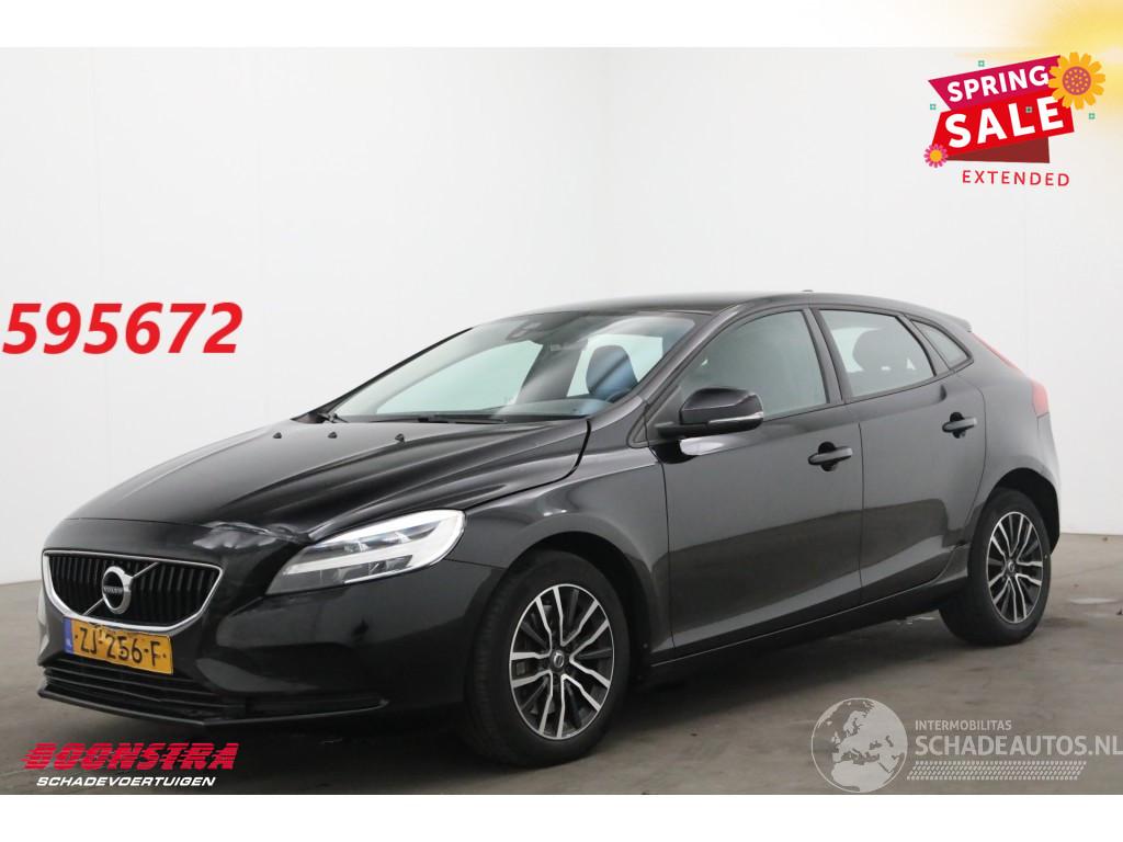 Volvo V-40 1.5 T2 Aut. Momentum LED Navi Clima Cruise SHZ PDC