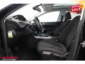 Peugeot 308 SW 1.6 BlueHDI Aut. Allure Pano Navi Clima Cruise PDC AHK picture 16