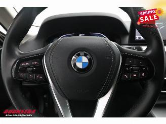 BMW 5-serie Touring 520e High Executive LED Leder Memory Navi Clima Cruise SHZ picture 12