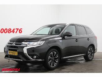 Damaged car Mitsubishi Outlander 2.0 PHEV instyle Leder 360° Navi Clima Cruise LRHZ SHZ AHK 2015/12