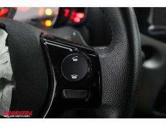 Toyota Aygo 1.0 VVT-i x-play Aut. Bluetooth Airco Cruise Camera picture 23