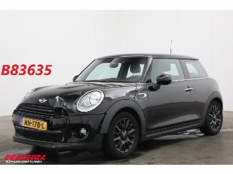 krockskadad bil auto Mini Mini 1.5 Cooper Salt Business Navi Airco Cruise 159.981 km! 2017/3