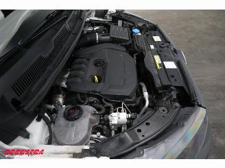 Volkswagen Caddy 1.5 TGI CNG Airco Cruise PDC Fahrbereit picture 12