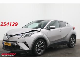 Toyota C-HR 1.8 Hybrid Dynamic Navi Clima Cruise Camera SHZ AHK picture 1