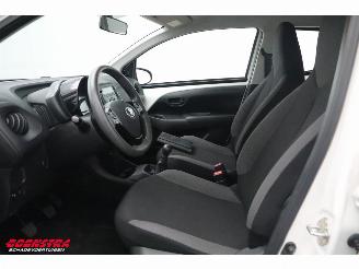Toyota Aygo 1.0 VVT-i x-fun Bluetooth Airco Cruise picture 16