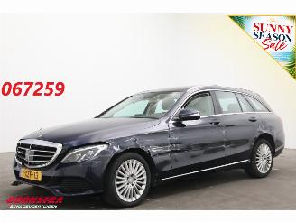 uszkodzony samochody osobowe Mercedes C-klasse Estate 180 Aut. LED ACC HUD Leder SHZ PDC 2014/11