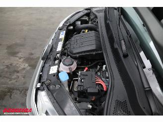 Volkswagen Up! 1.0 BMT move up! Airco Bluetooth 94.213 km! picture 12