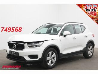 Vaurioauto  passenger cars Volvo XC40 1.5 T2 Momentum Core ACC Clima PDC LED Apple/Android 2022/2