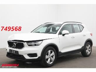 skadebil auto Volvo XC40 1.5 T2 Momentum Core LED Apple/Android Cruise PDC 2022/2
