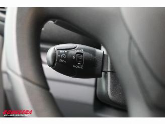 Opel Vivaro -e Combi Zafira Electric L2H1 75 kWh 9-Pers. Airco Cruise picture 20
