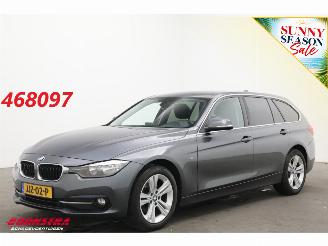 Damaged car BMW 3-serie Touring 318i WASSER Sport Navi Clima Cruise SHZ 2015/12