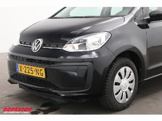 Volkswagen Up! 1.0 5-DRS Airco Bluetooth 47.321 km! picture 10